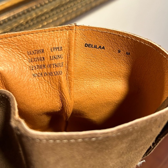 *ALL LEATHER* Genuine suede/leather stacked heel distressed Sam Edelman boots - Picture 9 of 16